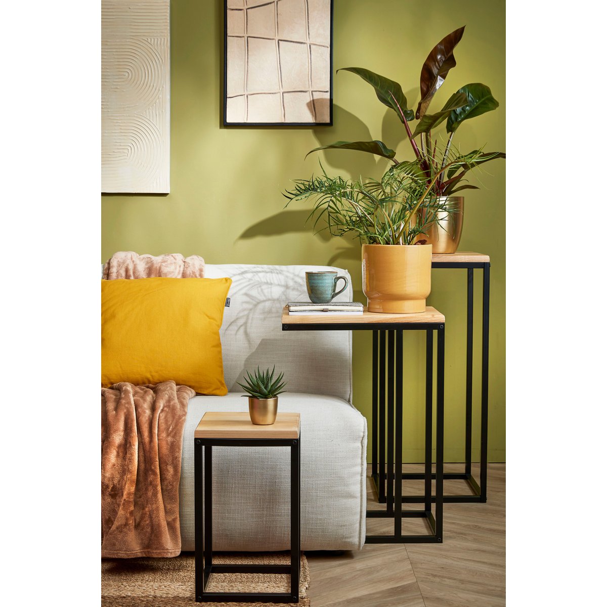 Asia Plantentafel L25 x B25 x H42 cm Hout Metaal Zwart