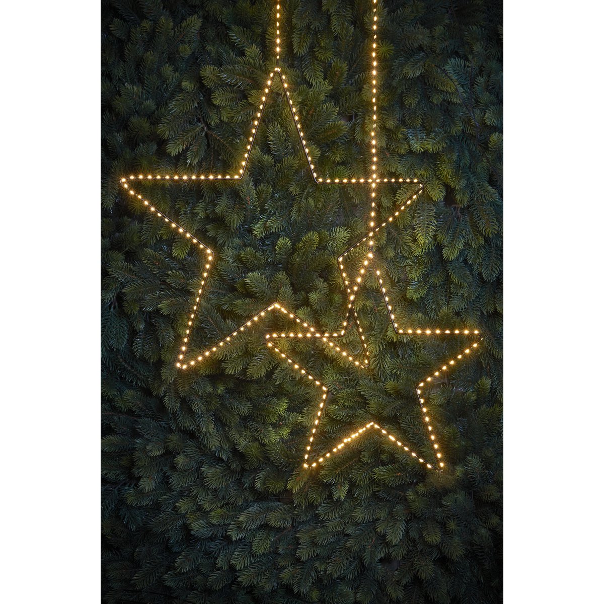 Hangende Ster met warm witte LED verlichting H128 x Ø58 cm zwart Kerstverlichting