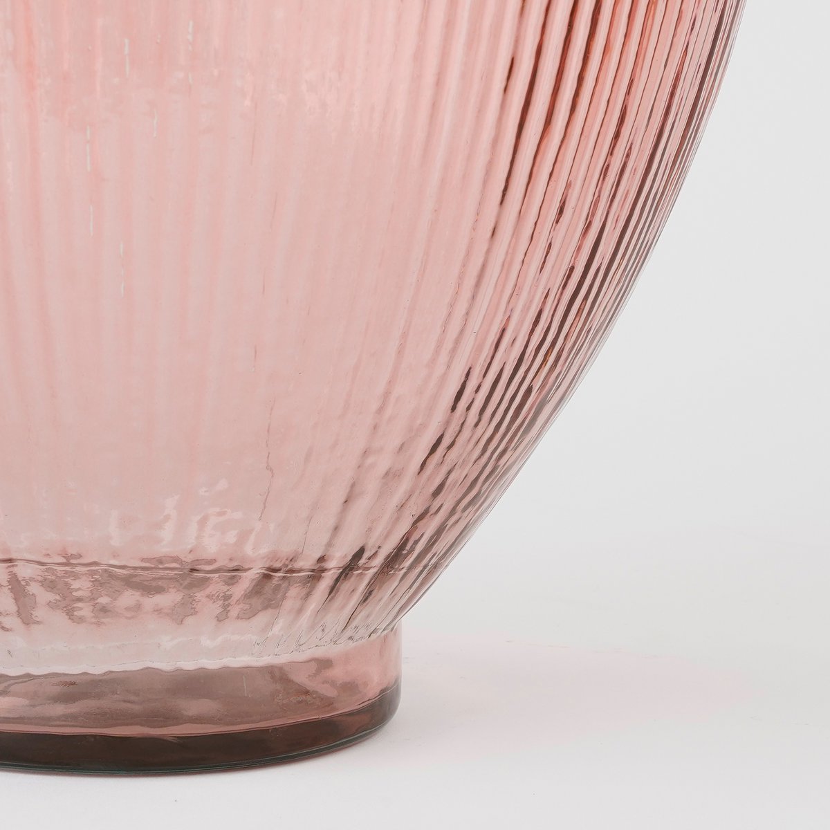 Structuur Fles Vaas H59 x Ø29 cm Gerecycled Glas Lichtroze