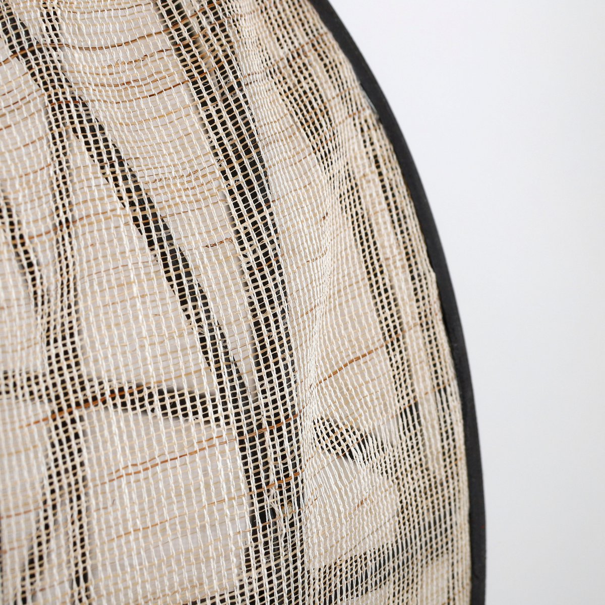 Eliza Hanglamp Rond Beige met Zwarte Details
