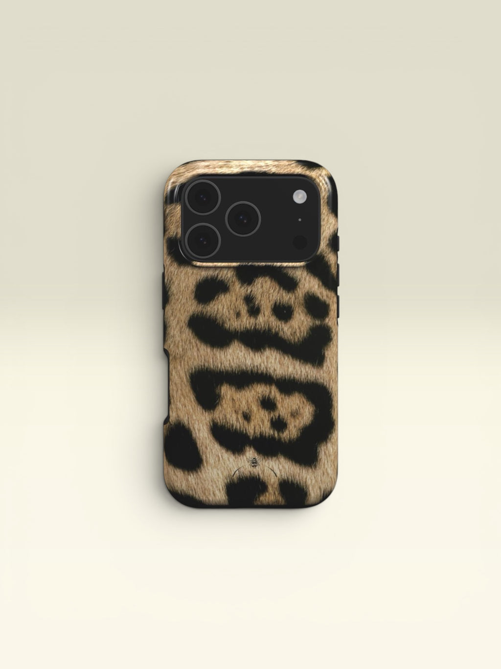 Luxury Cheetah MagSafe Phone Case