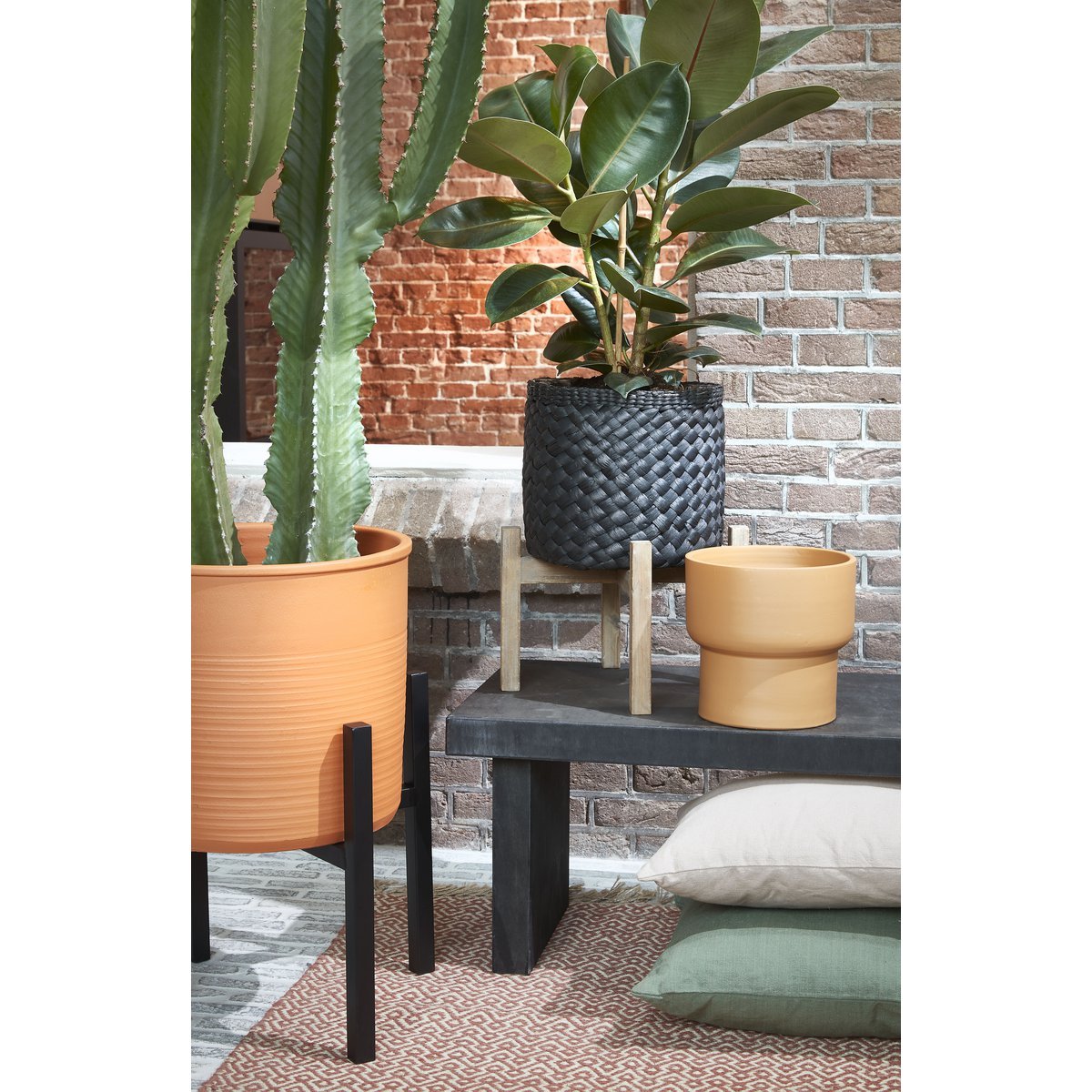 Flora Plantenstandaard XL L46 x B46 x H40 cm Metaal Zwart